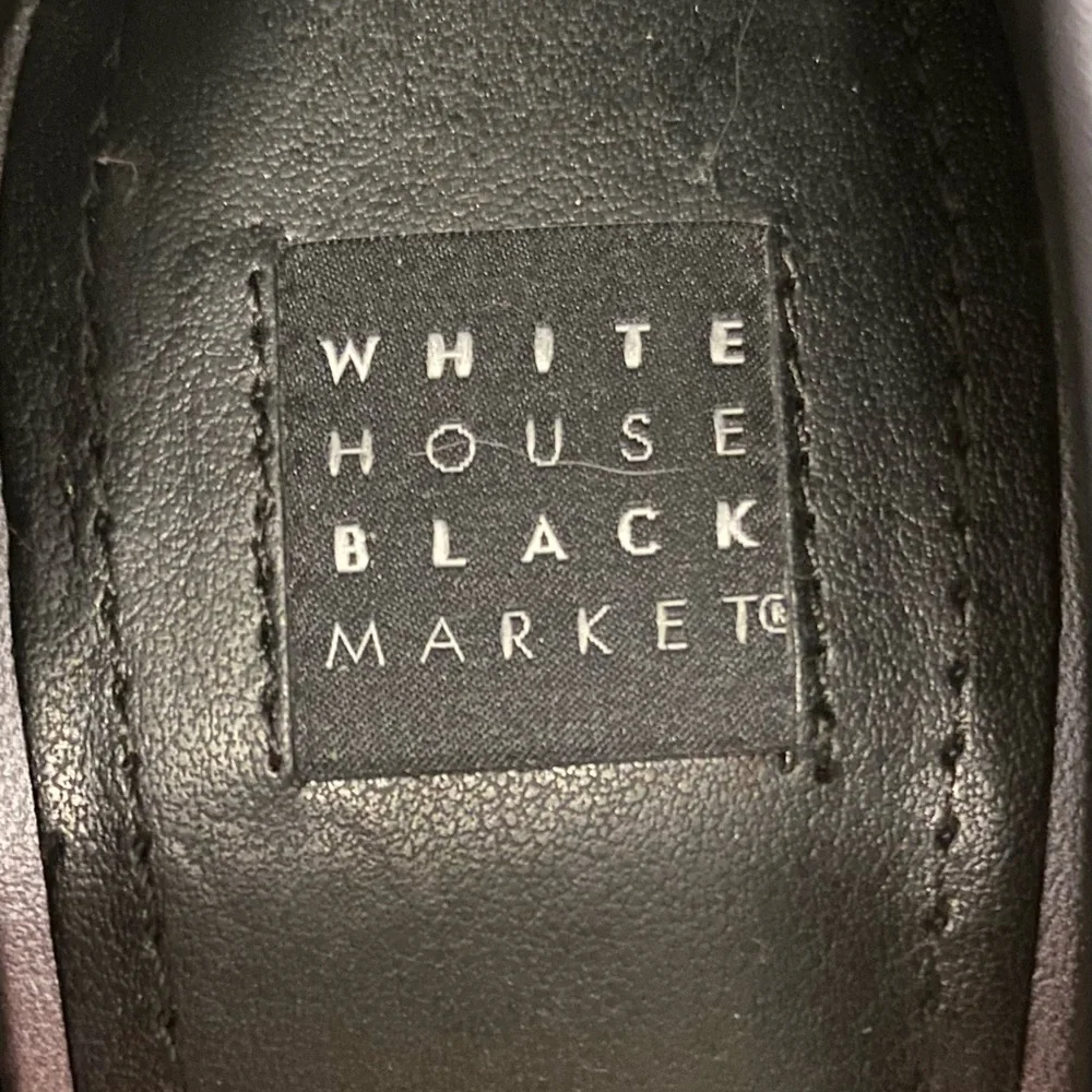 WHBM Silver Women's 3.5 inch Heels - Picture 5 of 6